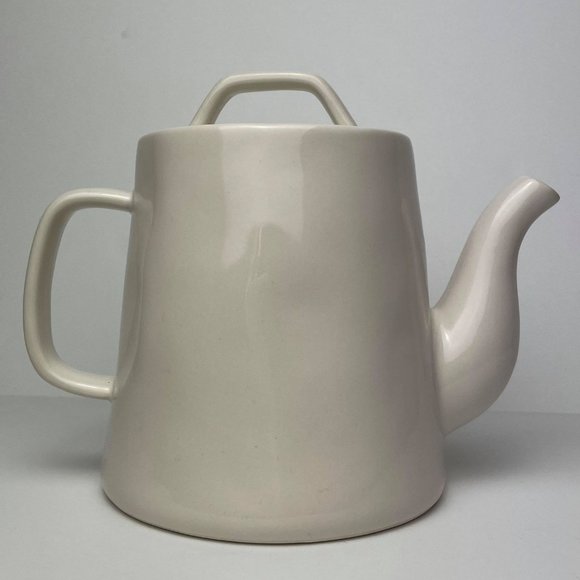 Rae Dunn Tea Pot - Picture 5 of 7